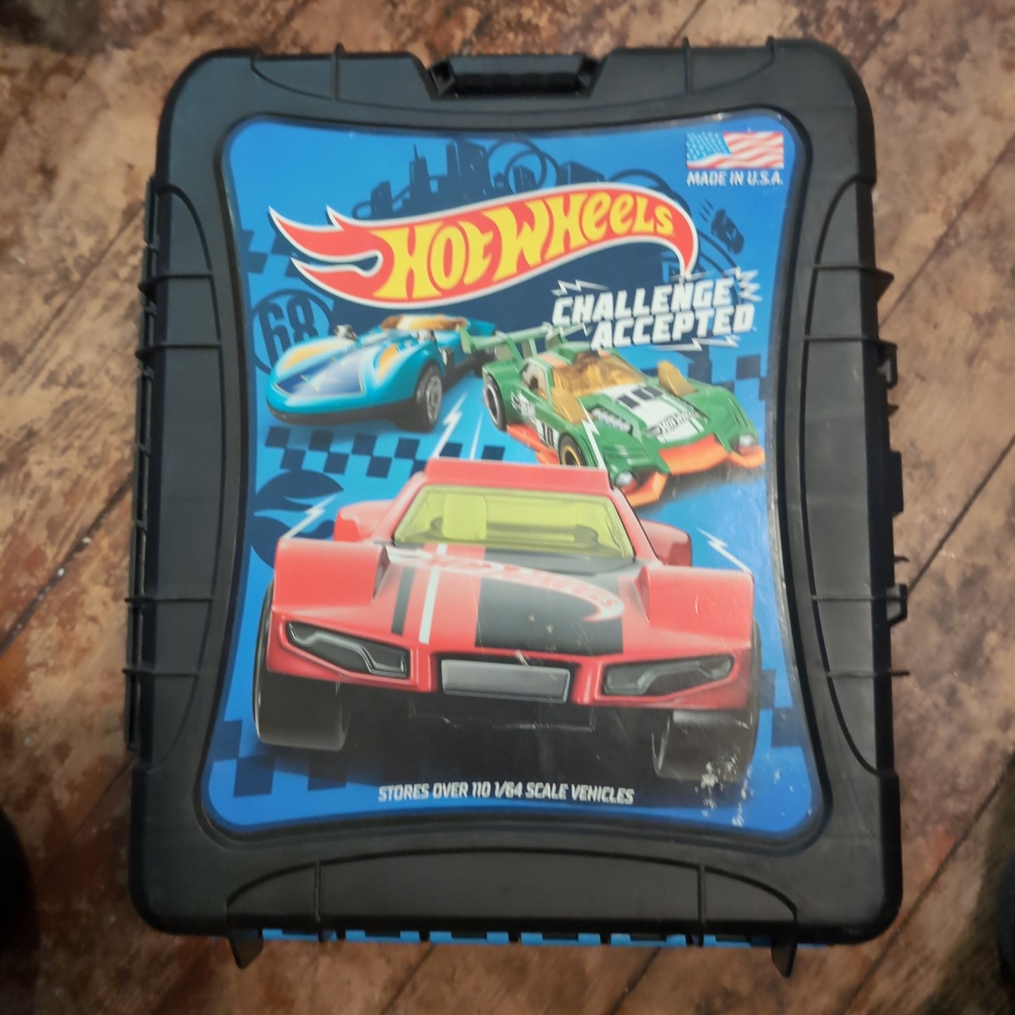 Hot Wheels Rolling Black 110 Car Rollin Carry Case Storage Retractable Handle