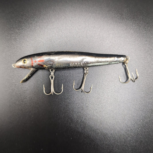 Red Fin Fishing Lure #L1