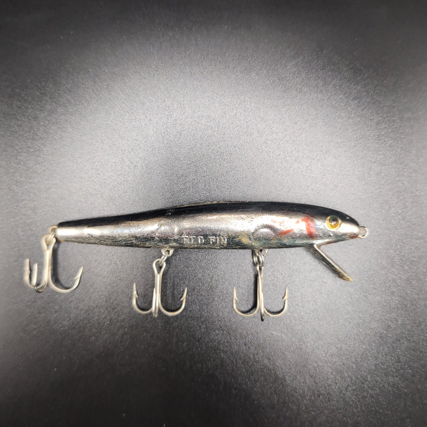 Red Fin Fishing Lure #L1