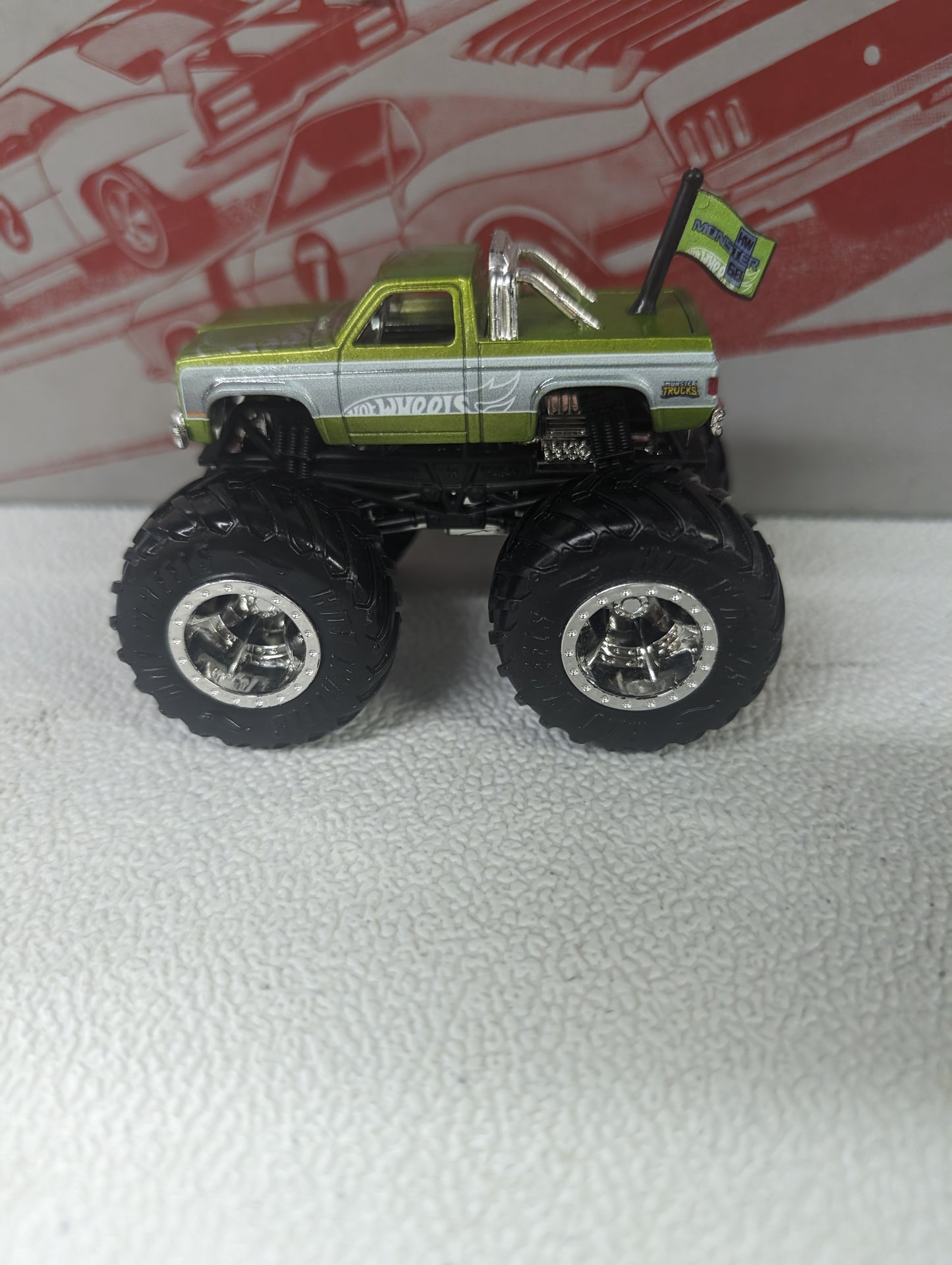 Monster Turck Green with Flag